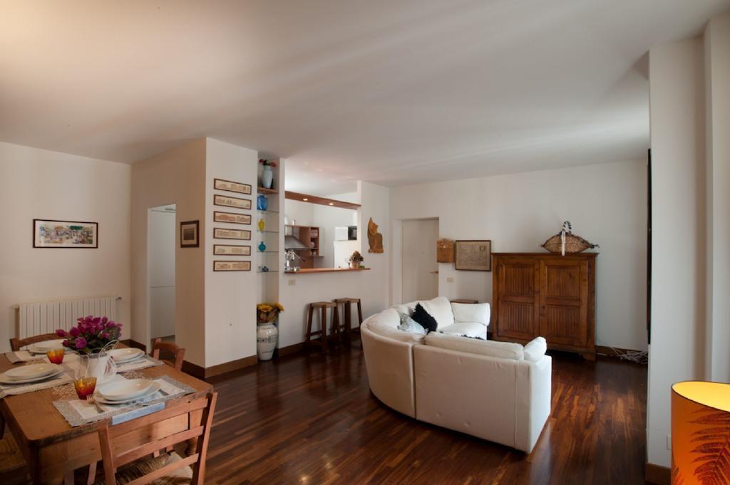 Brera 27 Suite Μιλάνο Δωμάτιο φωτογραφία